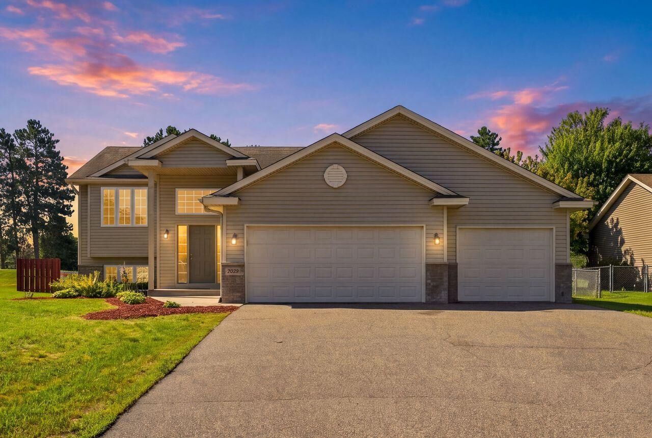 Property Photo:  14290 183rd Avenue NW  MN 55330 