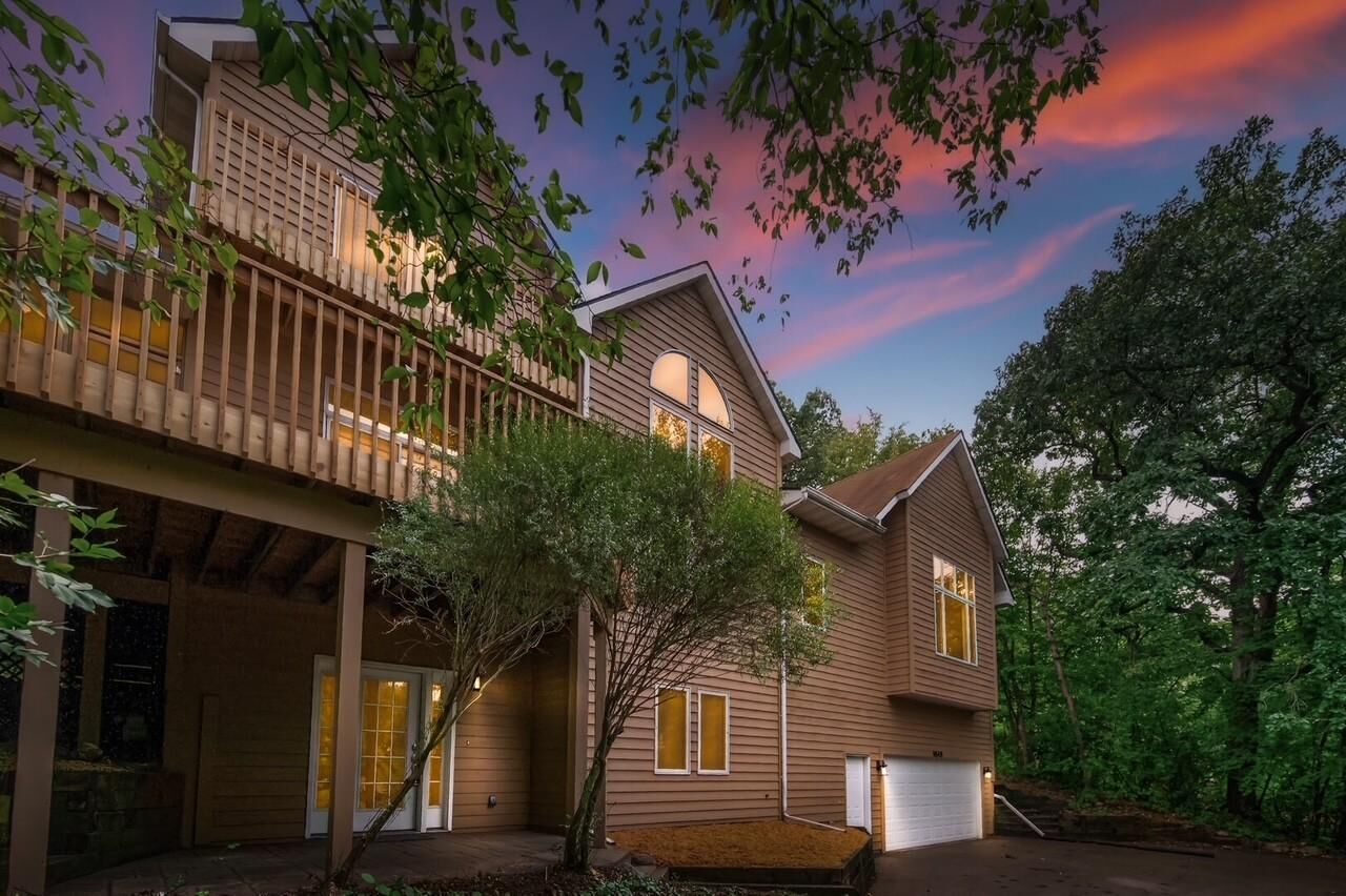 Property Photo: 9848 Oak Shore Drive MN 55044