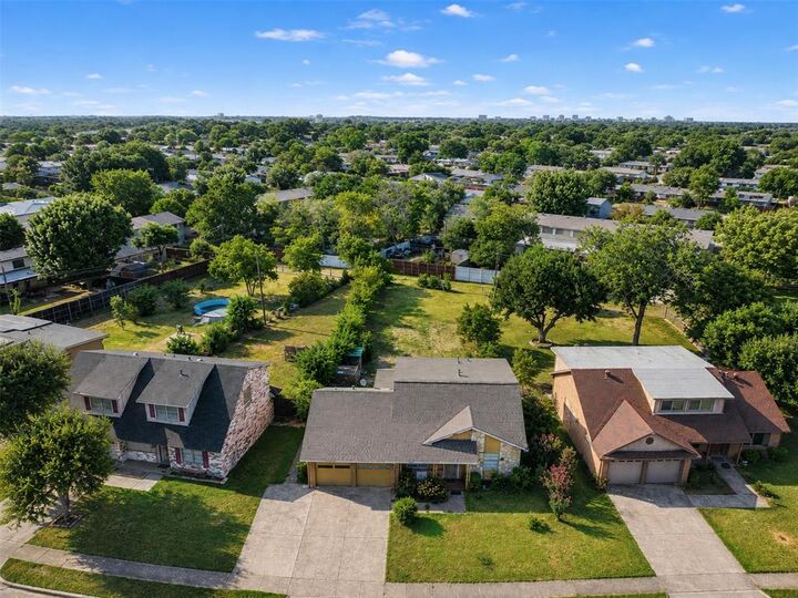 Property Photo: 4513 Colgate Lane TX 75042