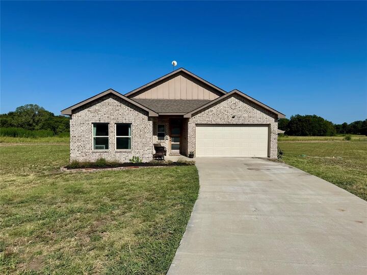 Property Photo:  314 Delatorre Street  TX 75490 