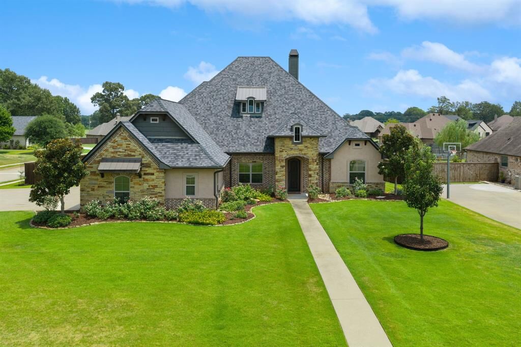 Property Photo: 115 Circle Club Lane TX 75602