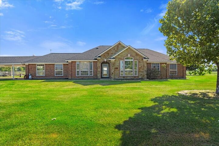 Property Photo: 3411 Fm 636 TX 75144