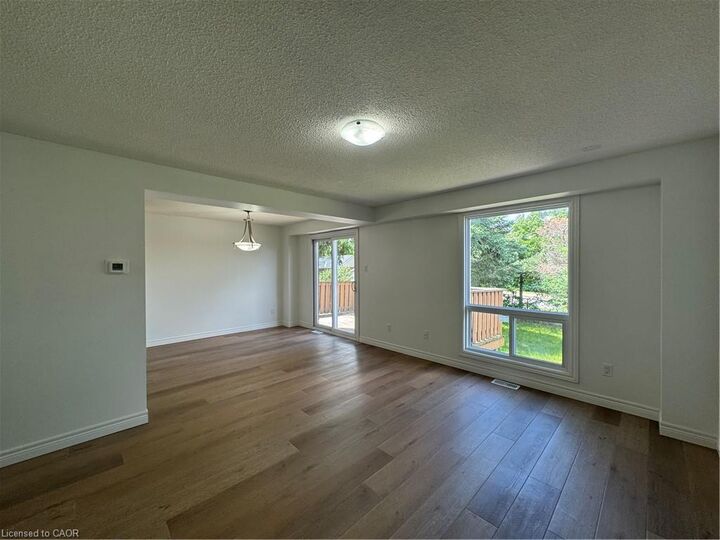 Property Photo:  144 Stonyburn Crescent  ON N1R 7X7 