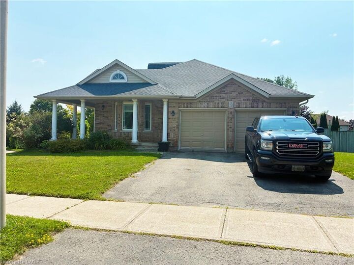 Property Photo:  53 Chapman Road  ON L9W 5H2 