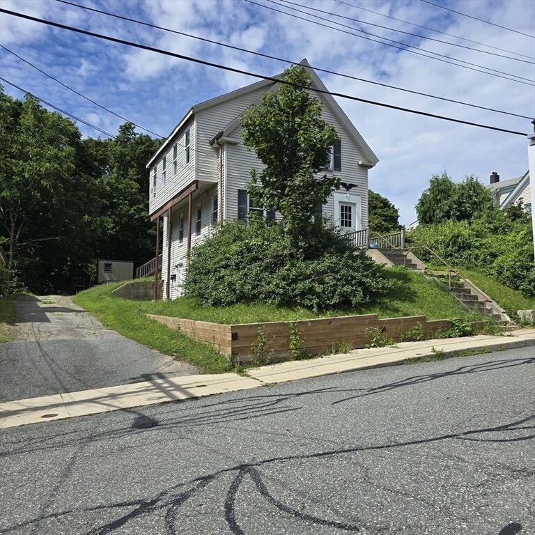 Property Photo:  43 Mayflower St  MA 02360 