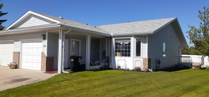 3924 56A Street Close — photo 1