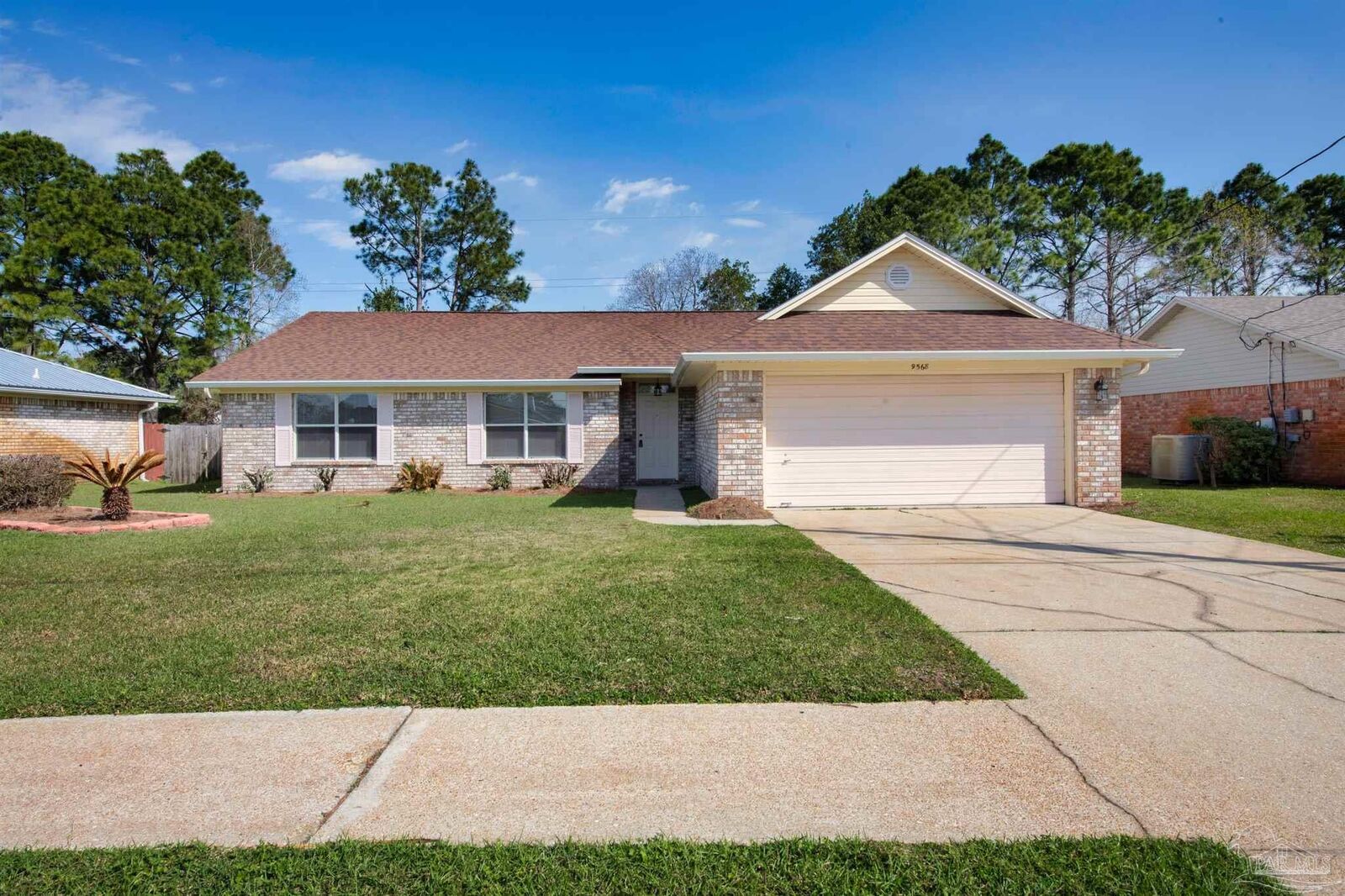 Property Photo: 9568 Brentwood Blvd FL 32566