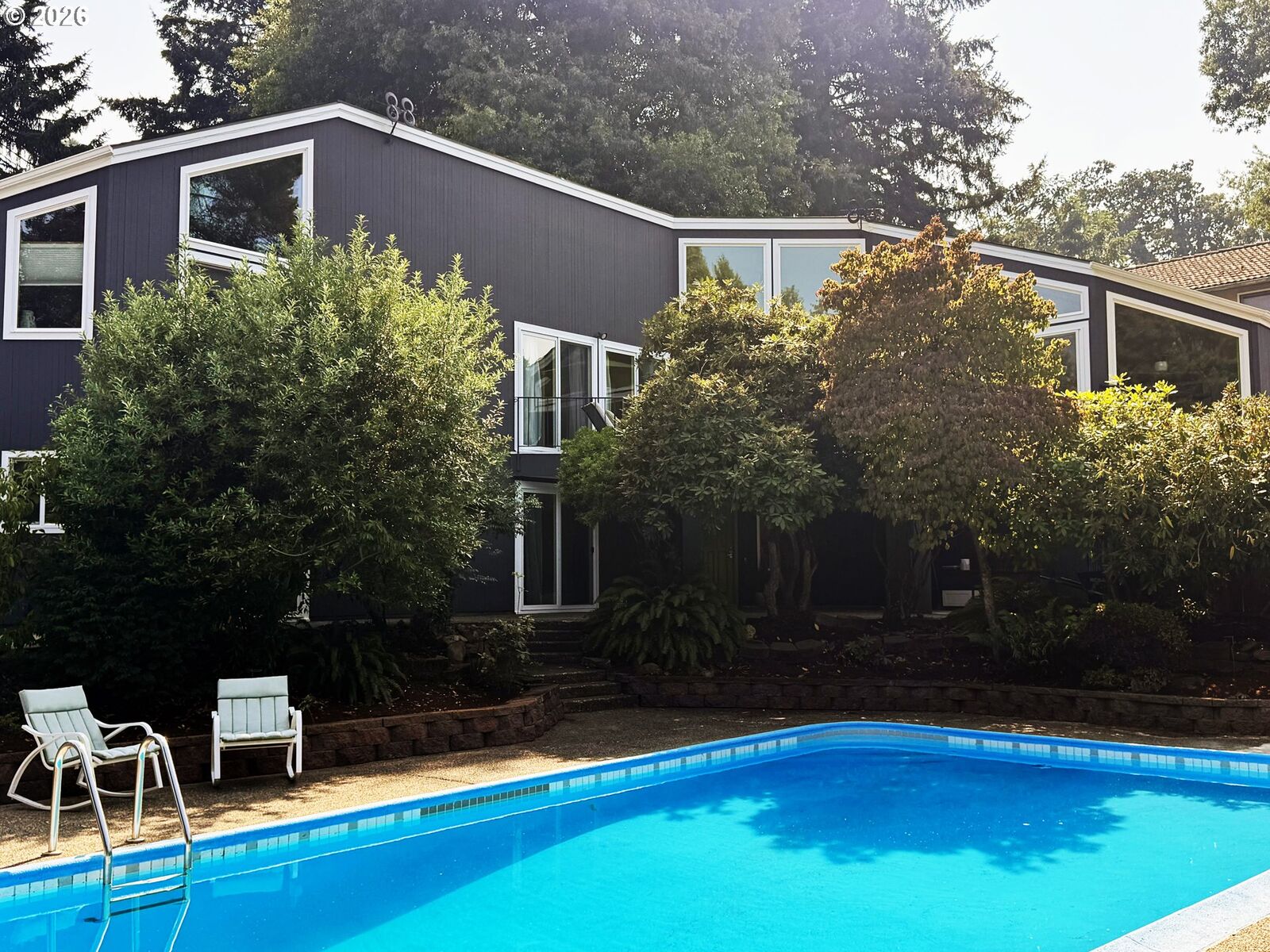 Property Photo:  712 Mimosa St  OR 97302 