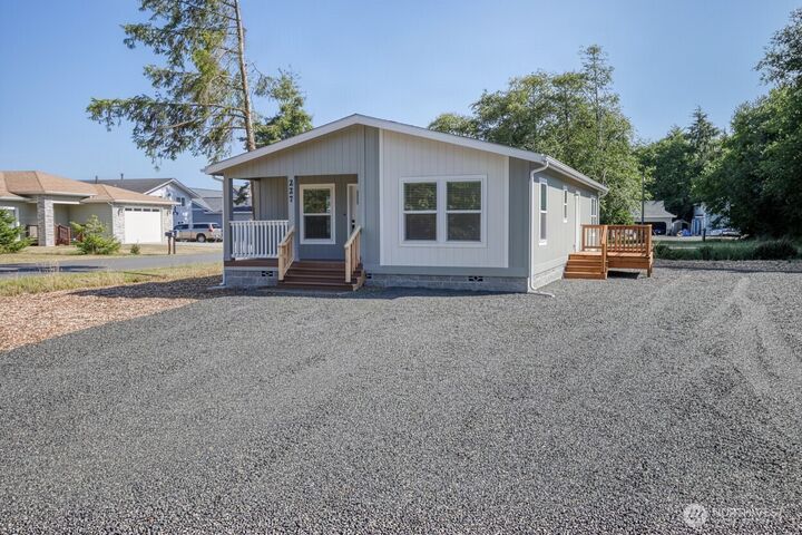 Property Photo: 227 Sunrise Avenue SE WA 98569