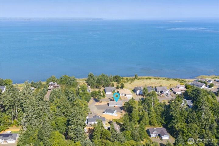 Property Photo: 227 Sunrise Avenue SE WA 98569
