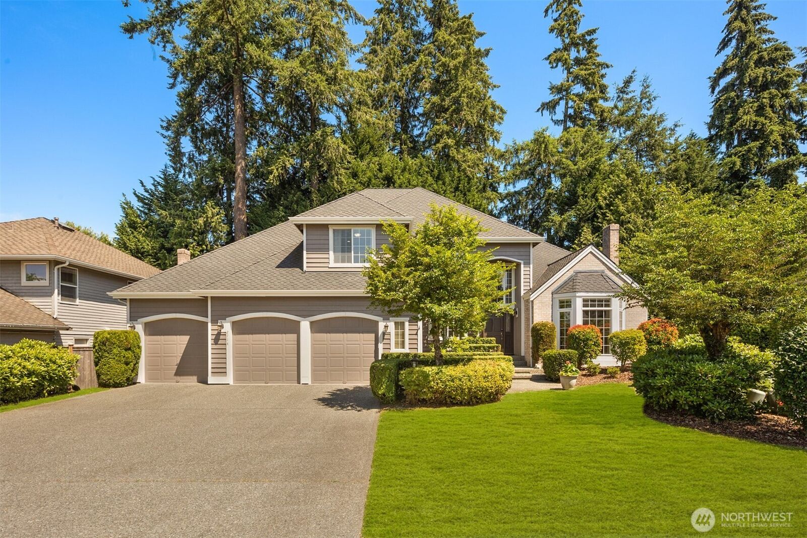 Property Photo:  2714  232nd Place SE  WA 98075 