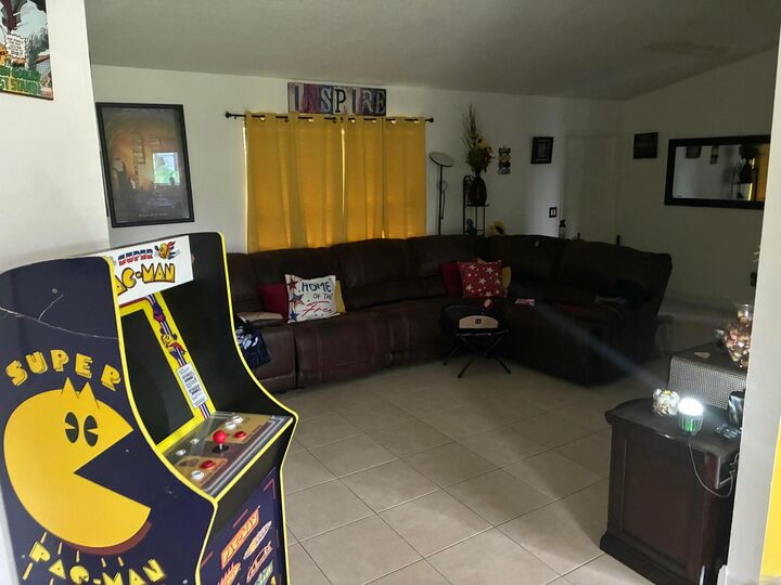 Property Photo:  1282 SW Dalton Avenue  FL 34953 
