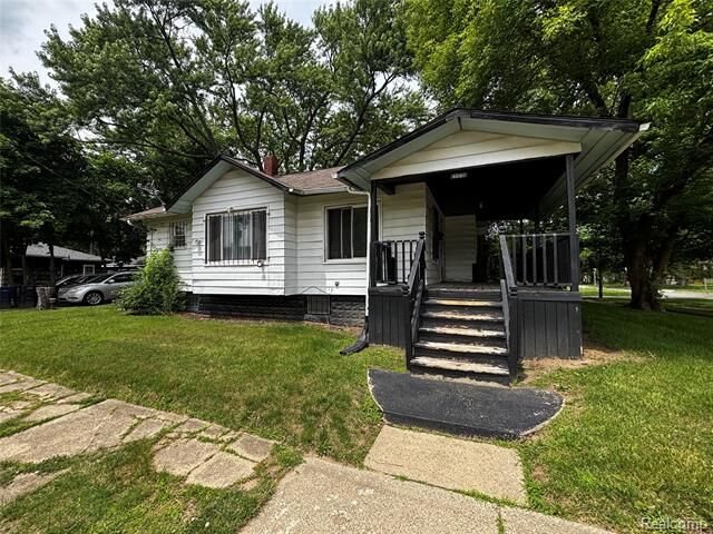 Property Photo:  4001 Fleming Road  MI 48504 