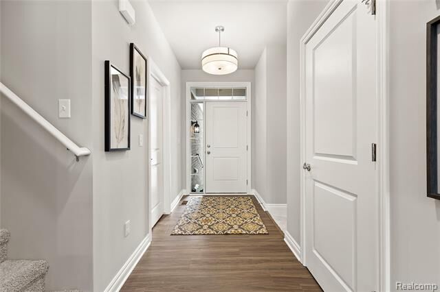 Property Photo:  9933 Crossview Trail 128  MI 48855 