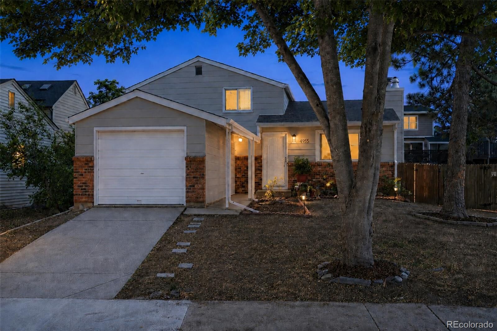 Property Photo: 4955 S Quintero Circle CO 80015