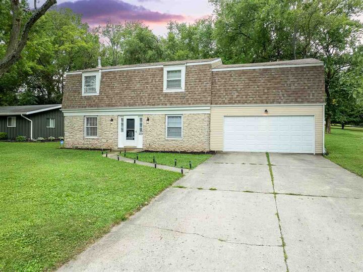 Property Photo:  2711 S G Street  IN 47374 