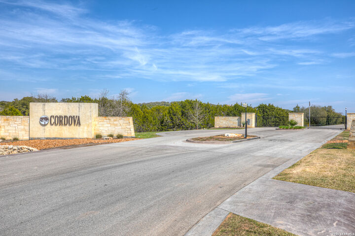 Property Photo:  2121 Camino Way  TX 78133 
