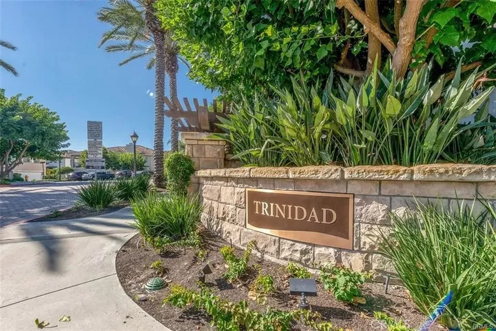 Property Photo:  15 Calle Calurosa  CA 92673 