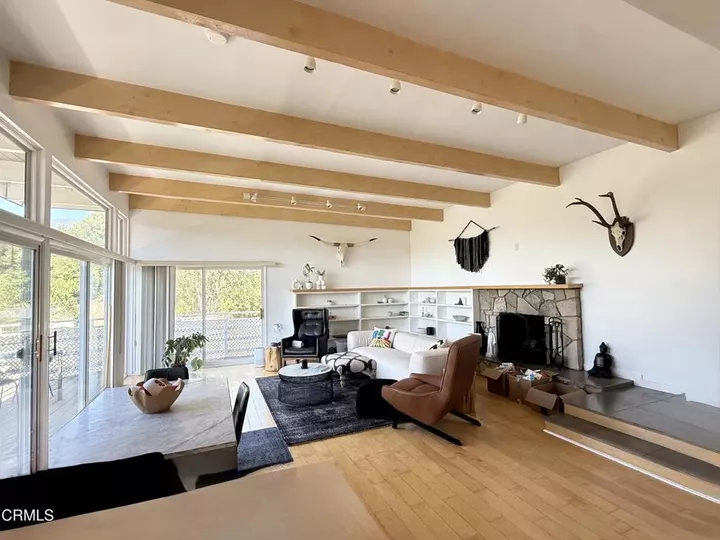 Property Photo: 2040 Hilldale Drive CA 91011