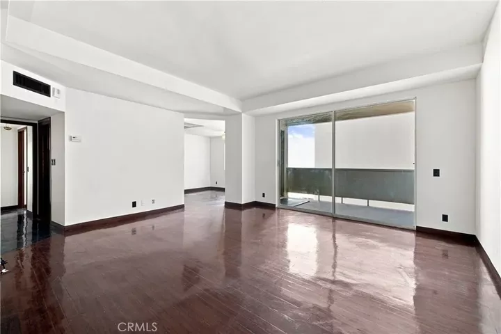 Property Photo:  7250 Franklin Avenue 804  CA 90046 
