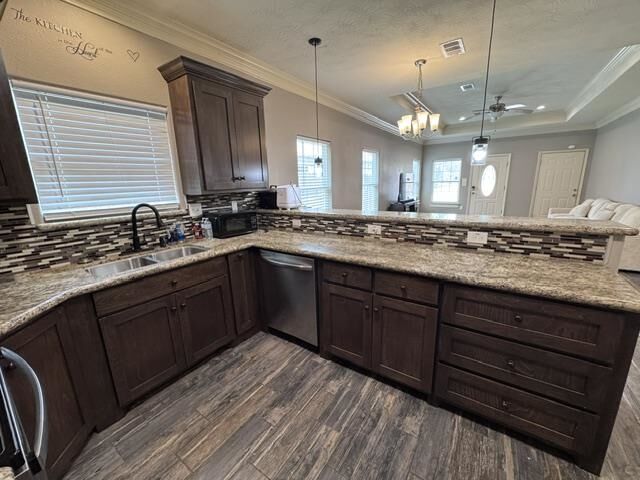 Property Photo:  2305 Washington Blvd  TX 77705 