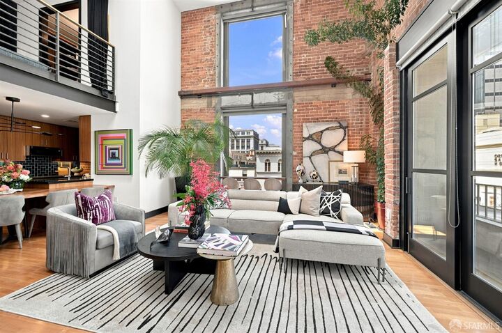 Property Photo: 333 Grant Avenue 701 CA 94108