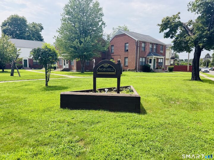 Property Photo: 238 Pennsylvania Avenue 238 CT 06610