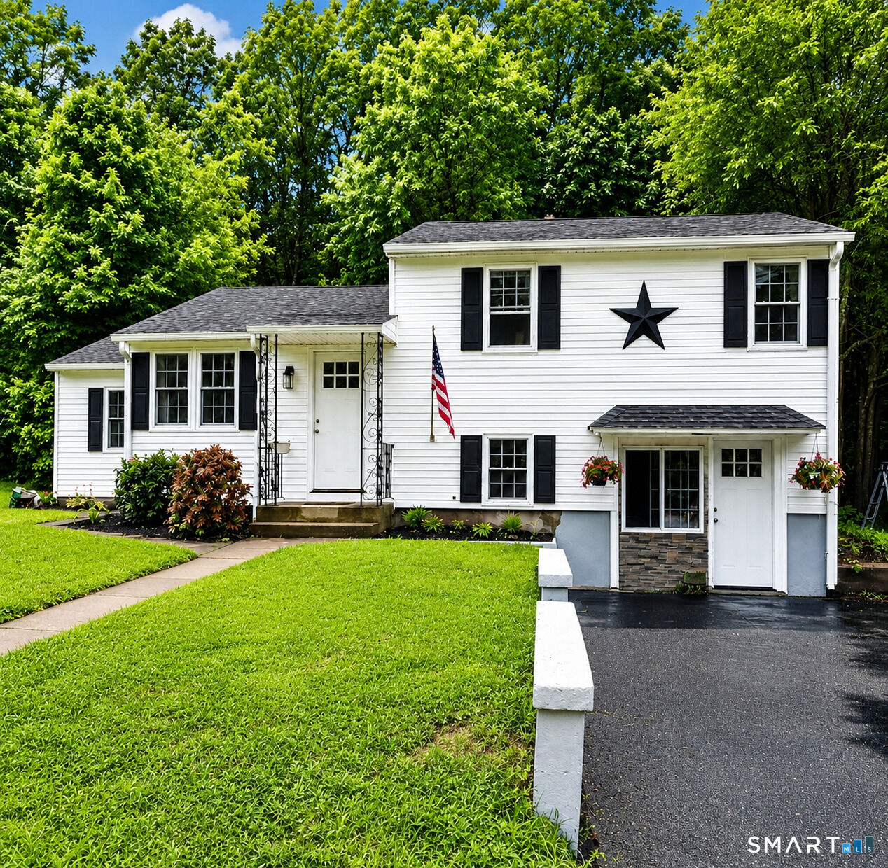 Property Photo: 76 Jersey Street CT 06706