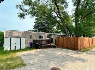 Property Photo:  321 Dunlop Street  SK S7N 2B8 