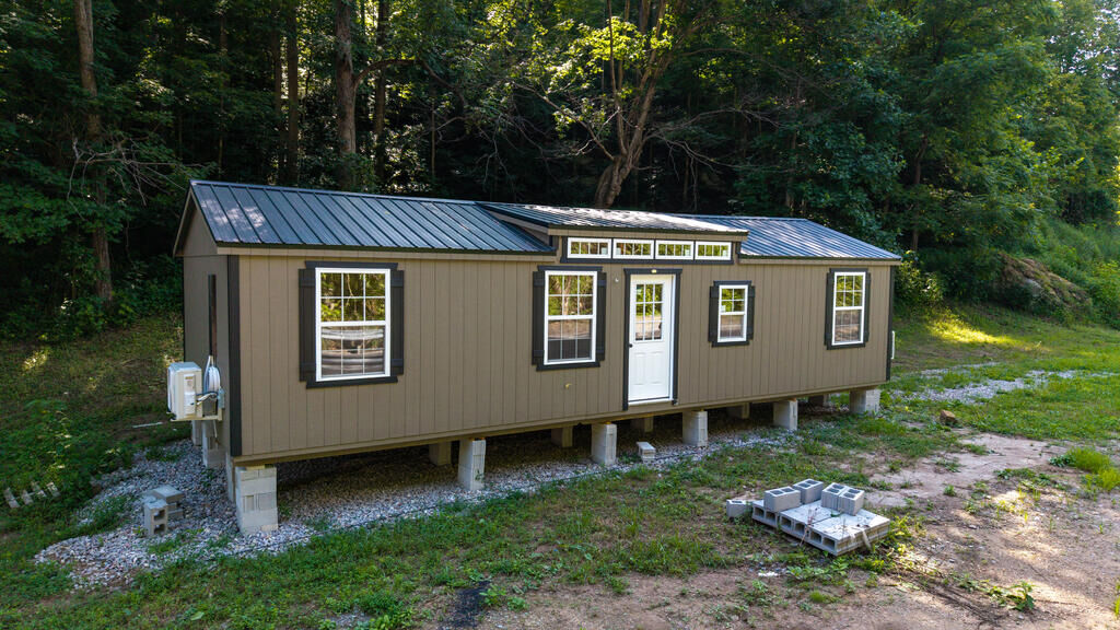 Property Photo: 2785 Bladen Road OH 45623