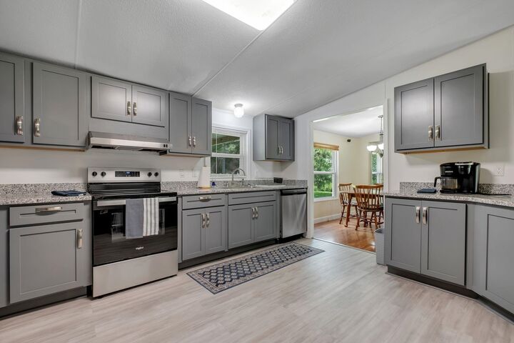 Property Photo: 5201 Old Magnolia Road FL 32309