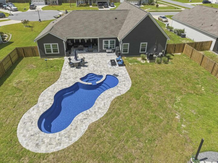 Property Photo:  66 Avondale Drive  FL 32327 