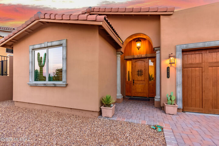 Property Photo: 2615 E Corta Dei Fiori AZ 85718