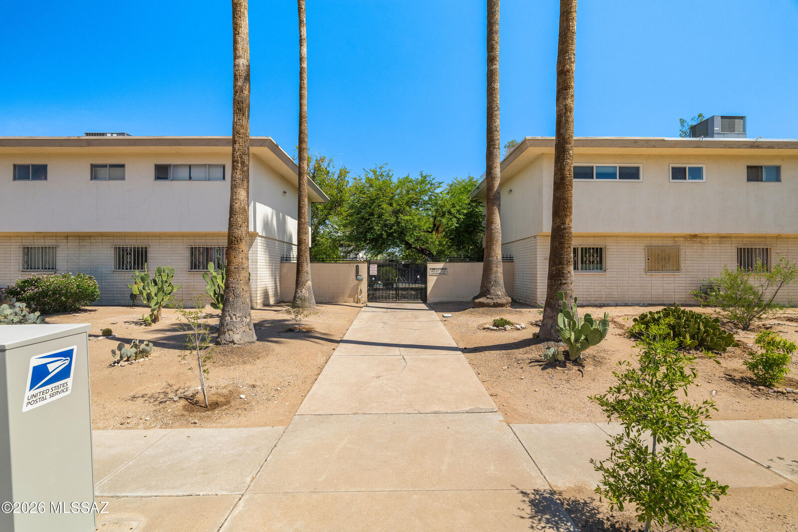 Property Photo: 101 E University Boulevard 8 AZ 85705