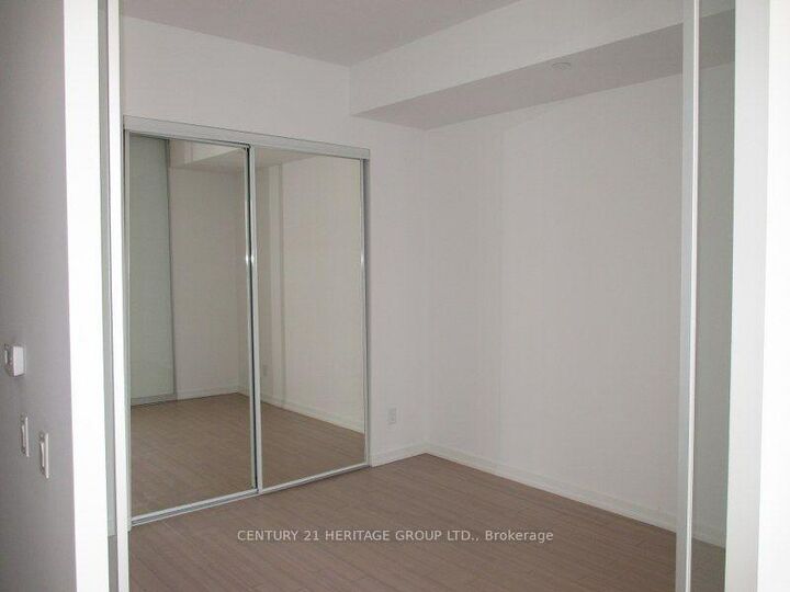Property Photo: 101 Peter Street 2205 ON M5V 0G6