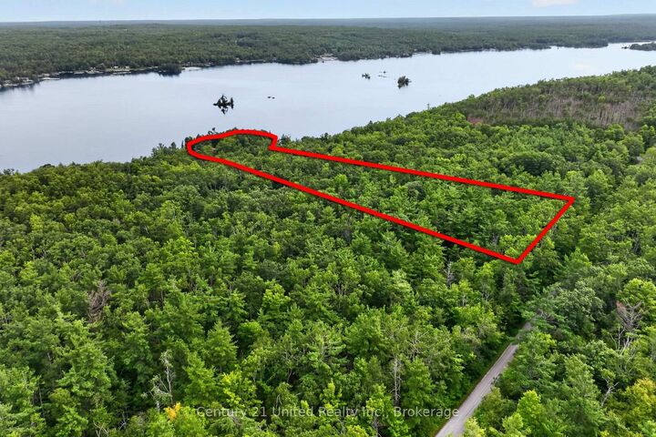 Property Photo: 2450 Victoria Springs Lane E ON K0L 2H0