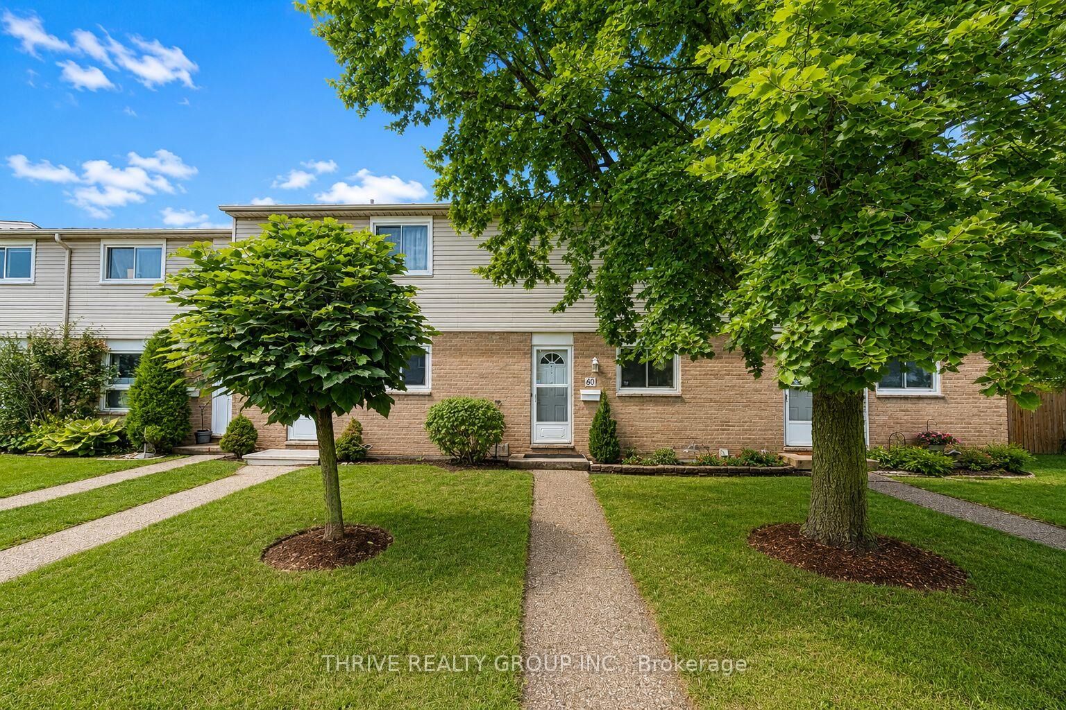 Property Photo:  40 Tiffany Drive 60  ON N5V 3N3 