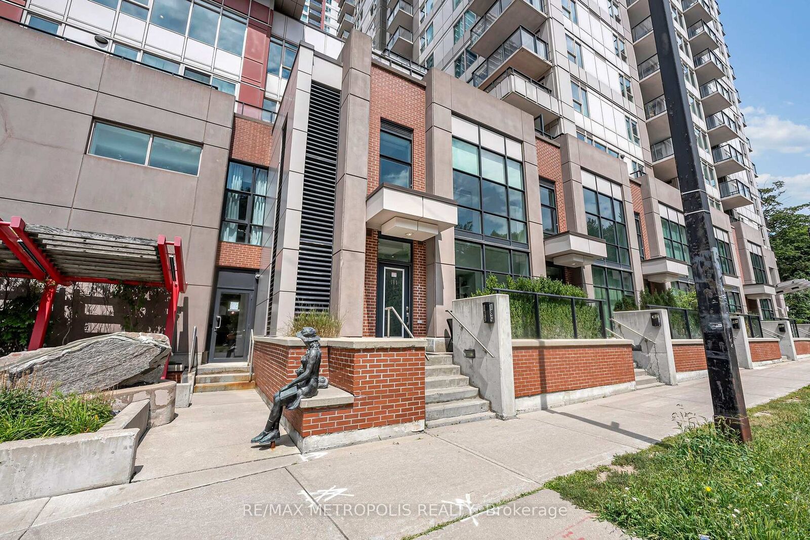 Property Photo: 180 Borough Drive ON M1P 0B5