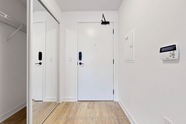 Property Photo: 135 Lower Sherbourne Street 1839 ON M5A 1Y4