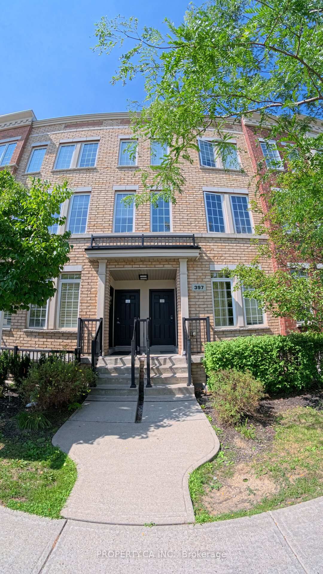 Property Photo:  397 Beechgrove Drive 66  ON M1E 3R1 