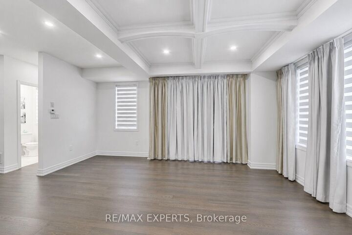 Property Photo: 2285 Major Mackenzie Drive W ON L6A 5A8