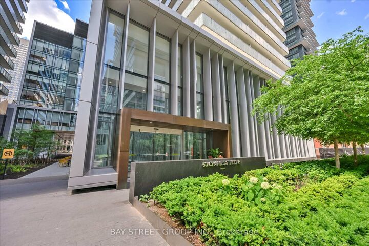 Property Photo:  50 Charles Street E Lph4706  ON M4Y 0C3 