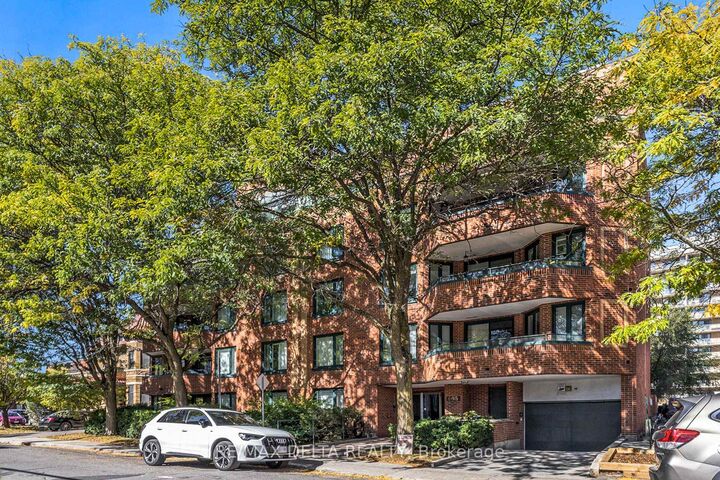 Property Photo: 295 Gilmour Street 304 ON K2P 0P7