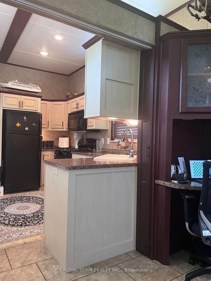 Property Photo: 15014 Ninth Line Eastdale 24 ON L4A 2Y3