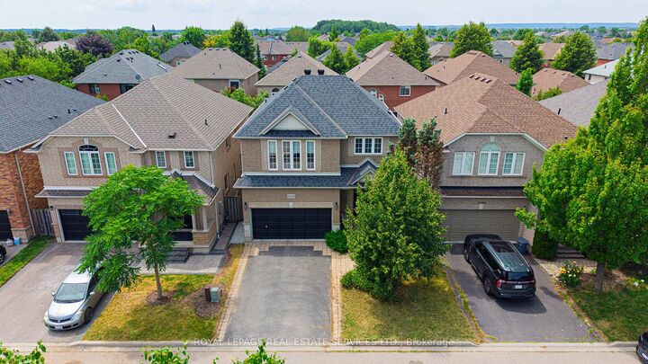 Property Photo:  2244 Osprey Lane  ON L6M 3Z8 
