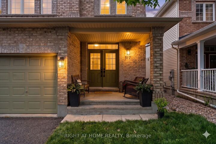 Property Photo: 517 Stonechurch Way ON K2J 0C6