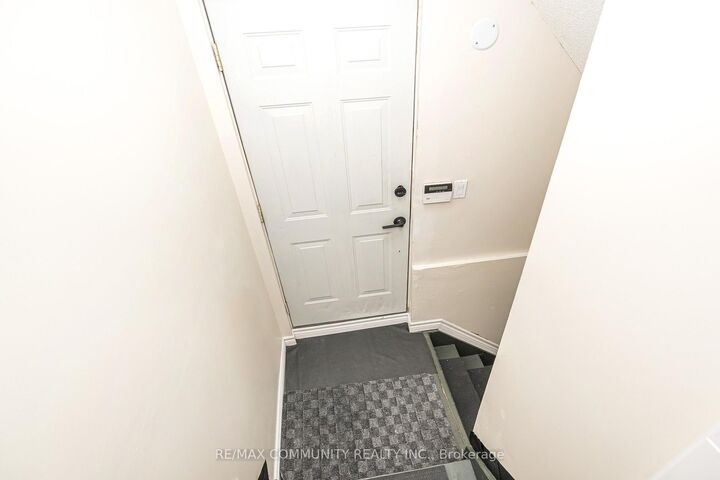 Property Photo: 1597 Avonmore Square ON L1V 7H5