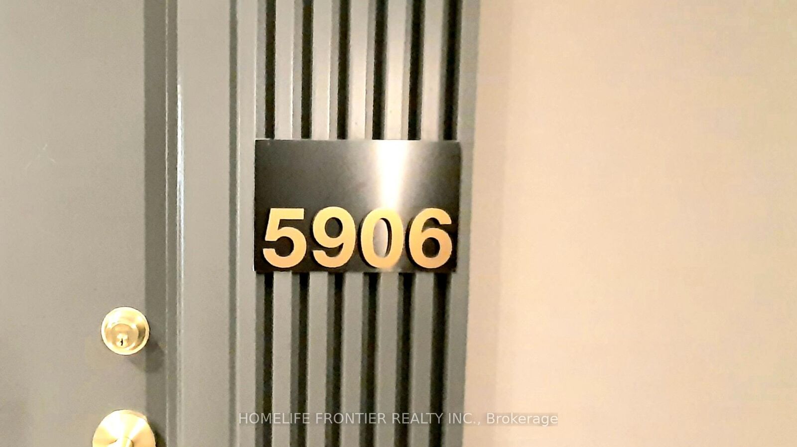 Property Photo: 898 Portage Parkway 5906 ON L4K 0J6