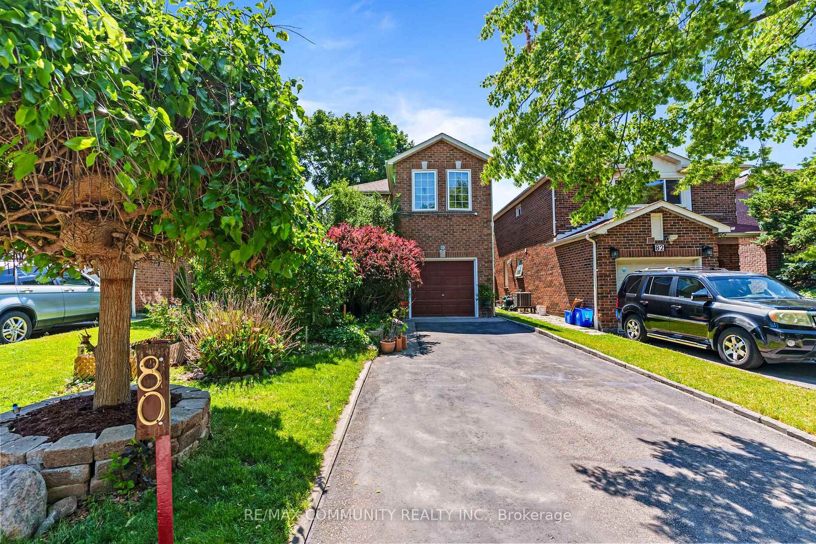 Property Photo:  80 Brockman Crescent  ON L1T 2L7 