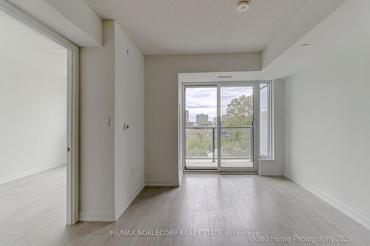 Property Photo: 556 Marlee Avenue 508 ON M6B 0B1